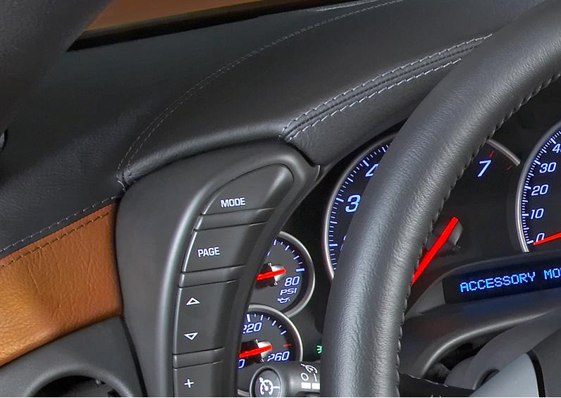 2008 Chevrolet Corvette leather instrument panel
