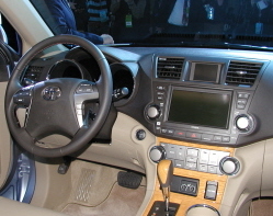 2008 Toyota Highlander instrument panel