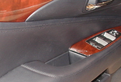 Lexus LS 460 door pull