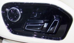 2011 Audi A8 seat controls