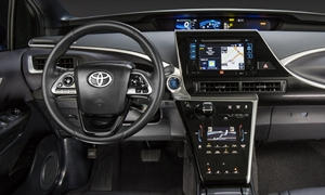 Toyota Models at TrueDelta: 2020 Toyota Mirai interior