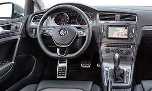 Volkswagen Models at TrueDelta: 2019 Volkswagen Golf Alltrack interior