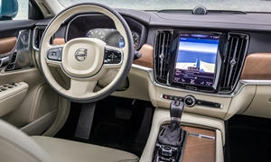 Volvo Models at TrueDelta: 2020 Volvo S90 interior