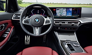 BMW Models at TrueDelta: 2023 BMW 3-Series interior