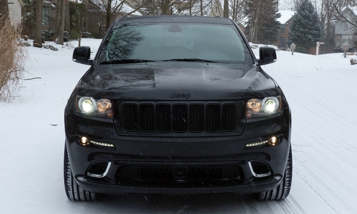 Grand Cherokee Reviews: 2013 Jeep Grand Cherokee SRT8 front view