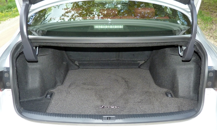 IS Reviews: 2014 Lexus IS 250 F Sport trunk