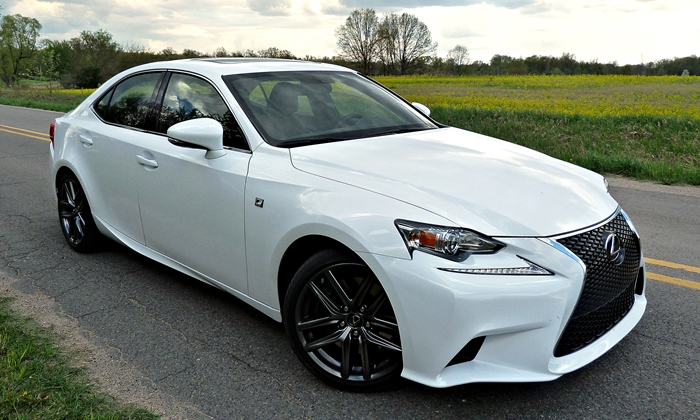 IS Reviews: 2014 Lexus IS 350 F Sport front quarter close