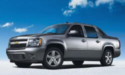 Chevrolet Avalanche vs. Chevrolet Equinox Feature Comparison