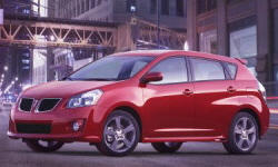 Nissan Versa vs. Pontiac Vibe Feature Comparison