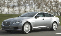  vs. Jaguar XJ Feature Comparison