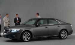 Saab 9-5 vs.  Feature Comparison