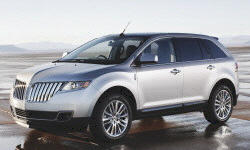 Lincoln MKX vs.  Feature Comparison