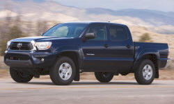 Toyota Tacoma vs. Nissan Pathfinder Feature Comparison