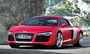 Audi R8 vs.  Feature Comparison