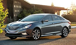 Hyundai Sonata vs. Nissan Altima Feature Comparison