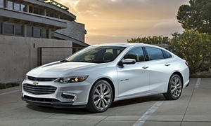 Chevrolet Impala vs. Chevrolet Malibu Feature Comparison