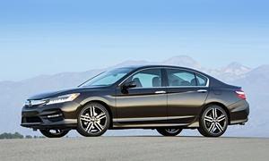 Honda Accord vs. Nissan Rogue Feature Comparison