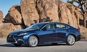 Lexus ES vs. Lexus RX Feature Comparison