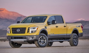 Nissan Titan XD vs. Ford Expedition Feature Comparison