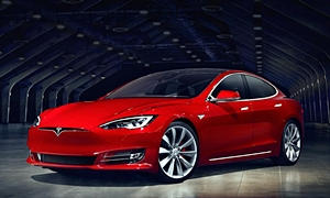 Tesla Model S vs. Chevrolet Tahoe / Suburban Feature Comparison