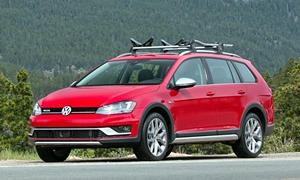 Volkswagen Tiguan vs. Volkswagen Golf Alltrack Feature Comparison