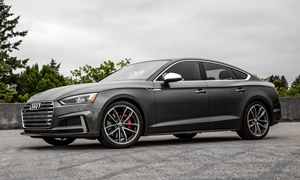 Audi A5 / S5 / RS5 vs. Ford C-MAX Feature Comparison