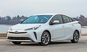  vs. Toyota Prius Feature Comparison