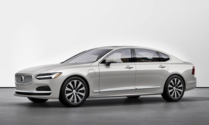  vs. Volvo S90 Feature Comparison