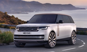 Land Rover Range Rover vs. Land Rover Discovery Price Comparison