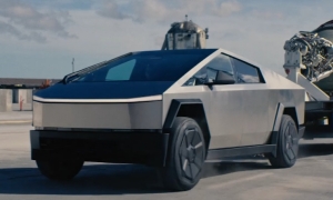 Tesla Model X vs.  Feature Comparison