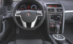 Pontiac G8 vs. Volkswagen Tiguan Feature Comparison