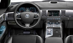 BMW 5-Series vs. Jaguar XF Feature Comparison