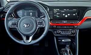Hyundai Ioniq vs. Kia Niro Feature Comparison