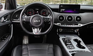  vs. Kia Stinger Feature Comparison