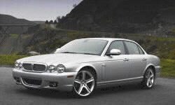 Jaguar XJ Features