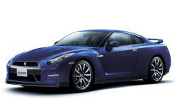 Nissan GT-R Features