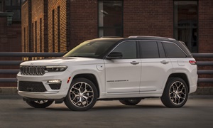 Jeep Grand Cherokee Photos