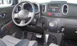 Nissan cube Features: photograph by Michael Karesh