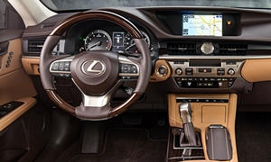 Lexus ES Features