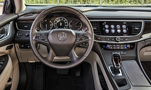 Buick LaCrosse Features