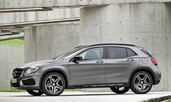 2017 Mercedes-Benz GLA exterior