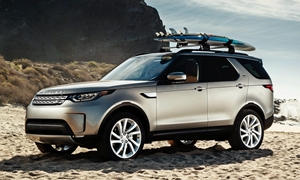 2017 Land Rover Discovery exterior