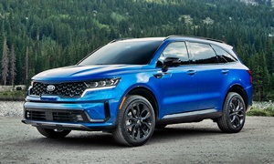 Kia Models at TrueDelta: 2023 Kia Sorento exterior