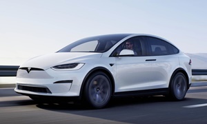 Tesla Models at TrueDelta: 2024 Tesla Model X exterior