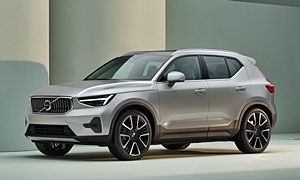 Volvo Models at TrueDelta: 2024 Volvo XC40 exterior