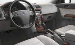 Volvo Models at TrueDelta: 2007 Volvo S40 interior