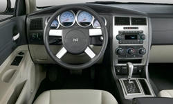 Wagon Models at TrueDelta: 2007 Dodge Magnum interior