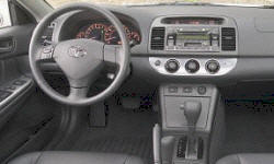 Sedan Models at TrueDelta: 2006 Toyota Camry interior