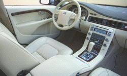 Sedan Models at TrueDelta: 2013 Volvo S80 interior