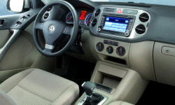 2013 Volkswagen Tiguan interior